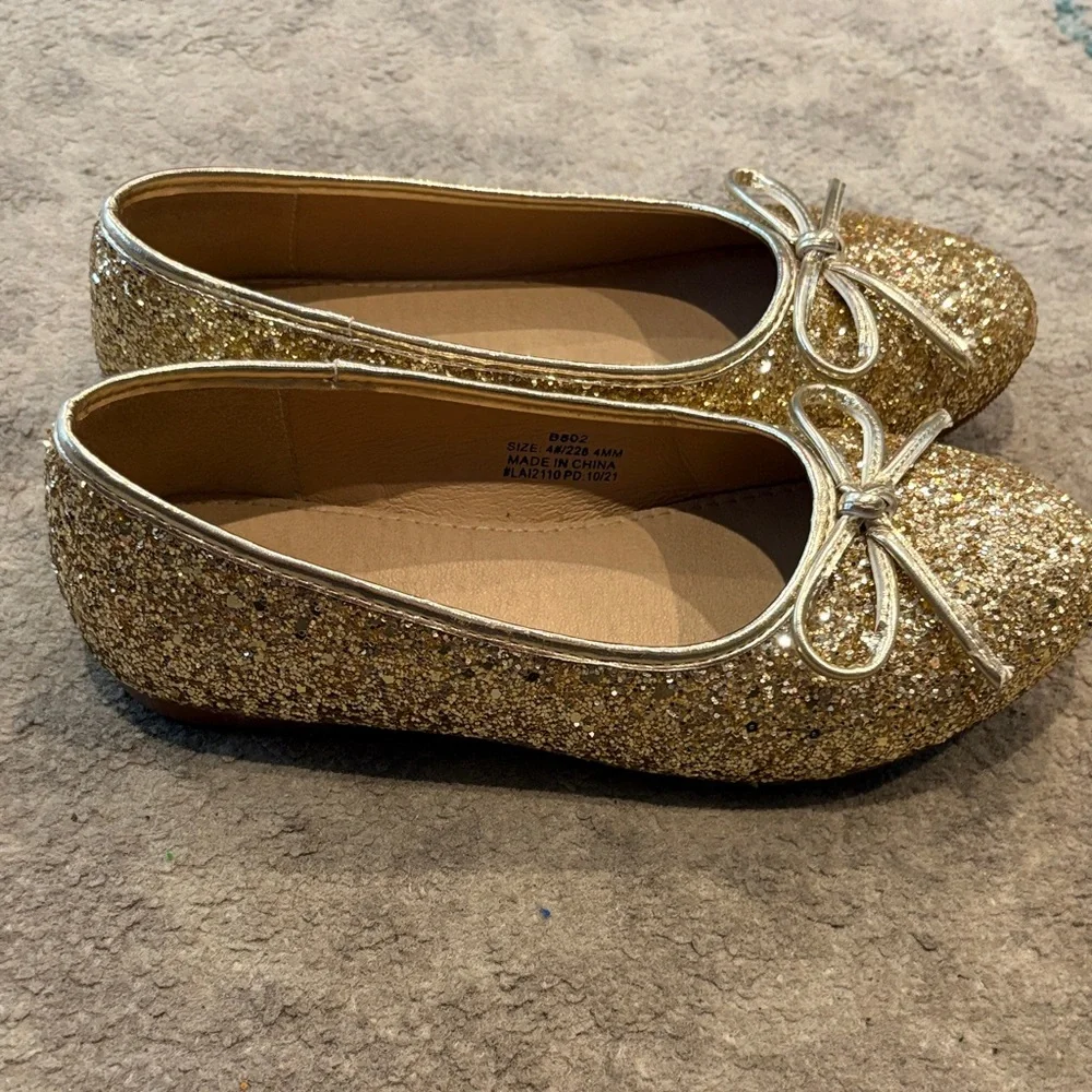 Felix & Flora Gold Glitter Kids Dress Shoes